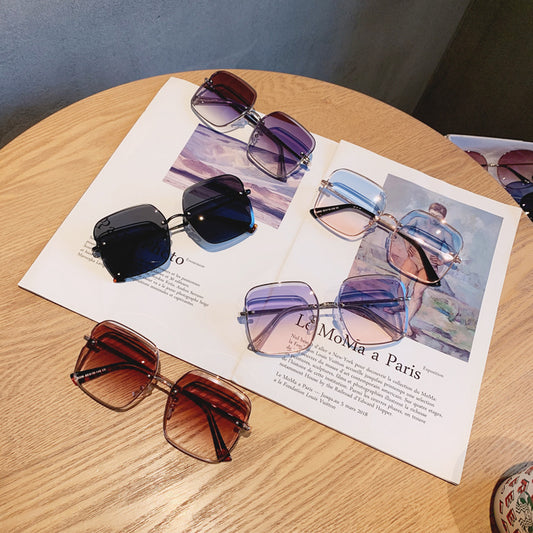 Rimless square sunglasses for women