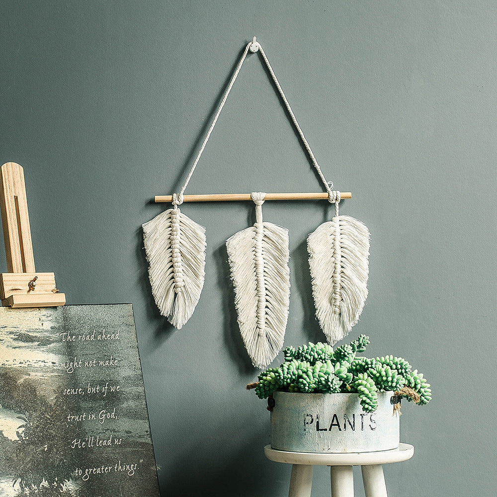 Macramé Leaf Wall Hanging