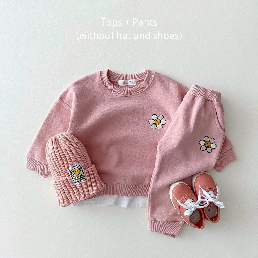 Soft and Casual Daisy Set